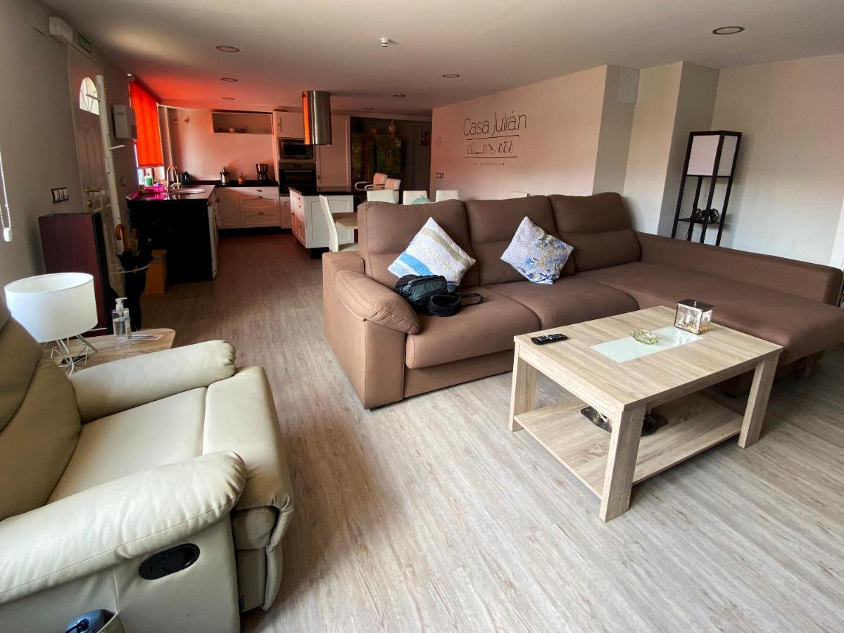 Casa Julian Villa ซิสเตียร์นา ภายนอก รูปภาพ