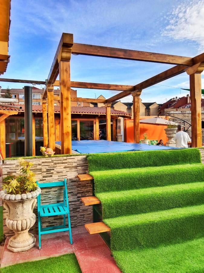 Casa Julian Villa ซิสเตียร์นา ภายนอก รูปภาพ